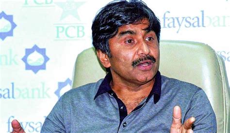 This is how former Pakistan captain Javed Miandad wants match-fixers to get punished - OrissaPOST