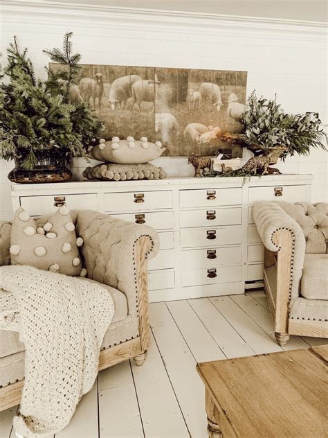 Farmhouse Winter Decor - Liz Marie Blog