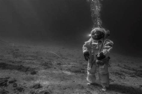 ESA - Un astronaute sous-marin sur la Lune