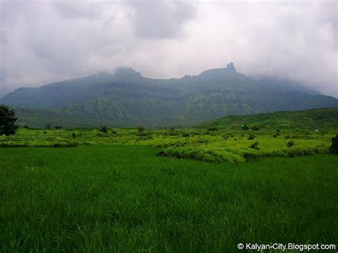 Haji Malang Dargah Near Kalyan City - Beautiful Foothills Photos