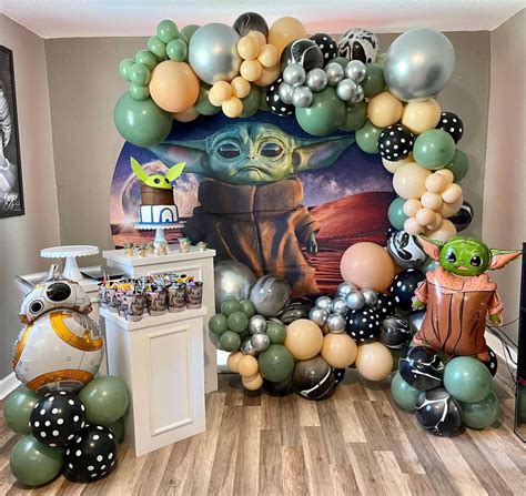 Baby Yoda | Fiesta de spiderman decoracion, Fiestas tematicas para ...