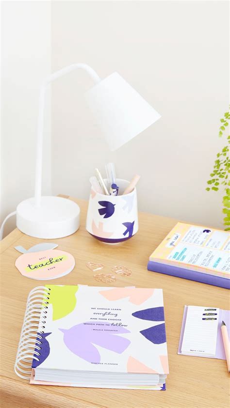 Teacher Stationery | Artículos de papelería, Diseño de papelería, Agendas