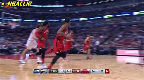 DeMar DeRozan with the MONSTER dunk : nba