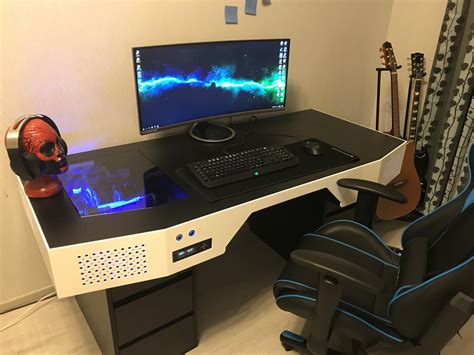 My Place | Bureau pour gamer, Configuration de jeu, Bureau ordinateur