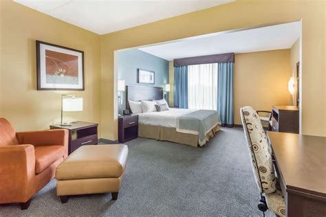 Wingate By Wyndham Regina in Regina | Get Low 2022 Rates on Expedia