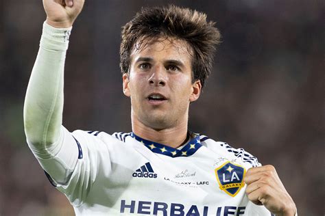 Riqui Puig continues to dominate in MLS: LA Galaxy's player of the year ...