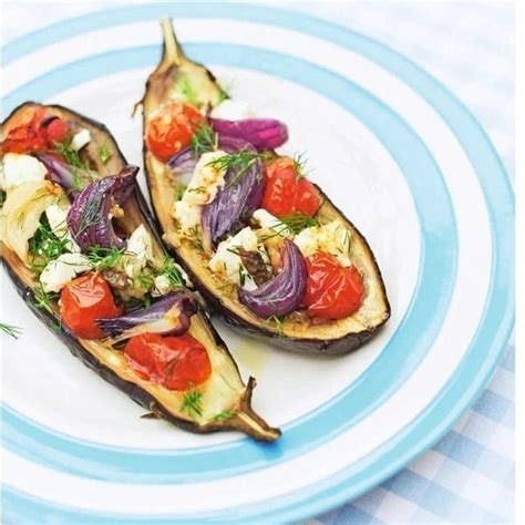 Stuffed aubergine with dill and feta - Grocina Blog