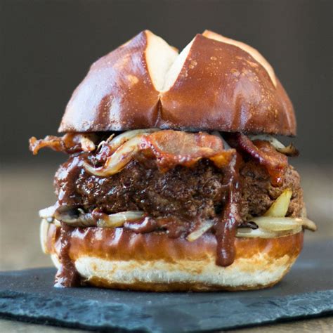 BBQ Bacon Burger Recipe & Ideas - BBQ Bacon Cheeseburger - Pre