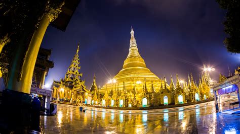 Shwedagon Pagoda No visit to the Union of Myanmar is complete without a visit to the 2,500 years ...