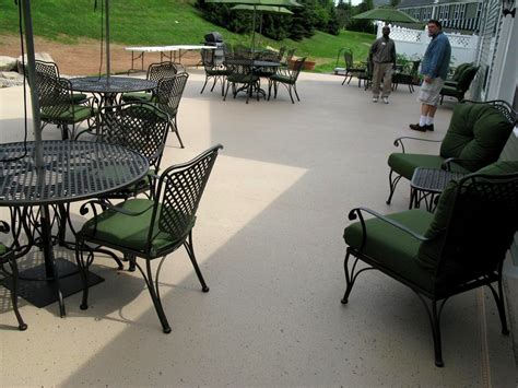 Commercial Patio Rubber Coating - Diamond Kote Decorative Concrete ...