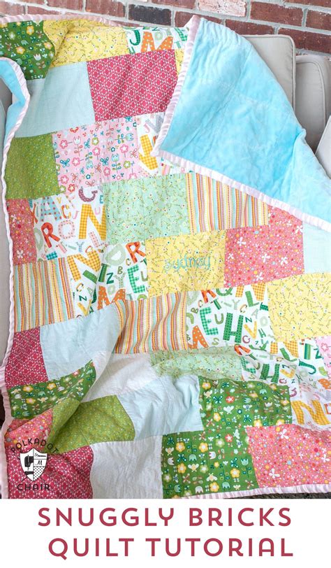 Snuggly Bricks Fat Quarter Quilt Tutorial | Polka Dot Chair