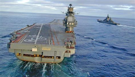 Russian aircraft carrier Kuznetsov | Portaaviones, Armada rusa, Portaviones