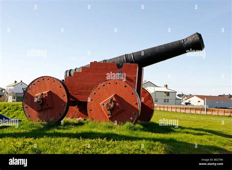 Cannon, Vardohus Fortress, Vardo, Vardoe, Norway, Scandinavia, Europe Stock Photo - Alamy