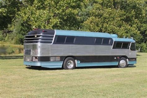 Rare 1955 Flxible VL100 Bus Motorhome | Bus motorhome, Motorhome, Bus