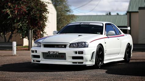 Nissan Skyline - specifications, photos, videos, all generations