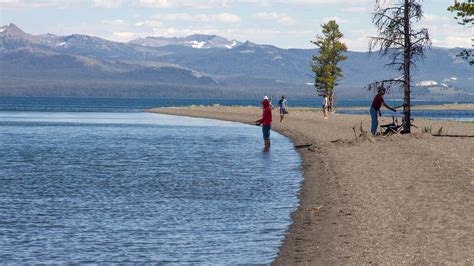 Sand Point Picnic Area (U.S. National Park Service)