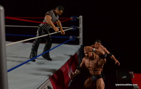 Wrestlemania 21 - Batista vs Triple H - Batista chasing the champ - Lyles Movie Files