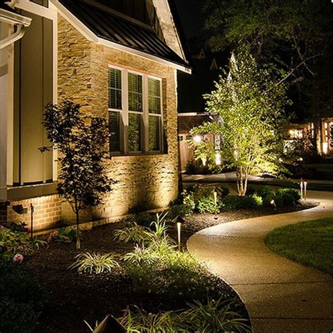 30+ Unique Front Yard Lighting Ideas For Your Summer Night Vibe | Outdoor lighting landscape ...