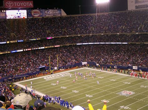 File:Giants Stadium.jpg - Wikimedia Commons