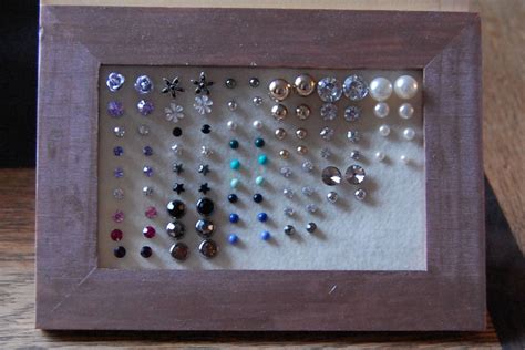 06 earring frame tutorial | Turn a picture frame and a bit o… | Flickr