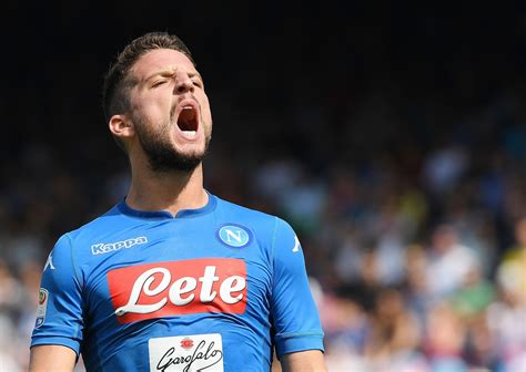 Manchester United among clubs monitoring Napoli star Dries Mertens