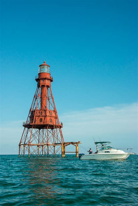 Florida Keys Lighthouses, charter yacht vacation, fishing, snorkeling