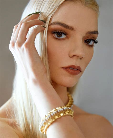 ANYA TAYLOR-JOY – Golden Globes Photoshoot, January 2023 – HawtCelebs