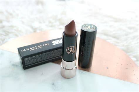 Samantha Jane: Anastasia Matte Lipstick Review