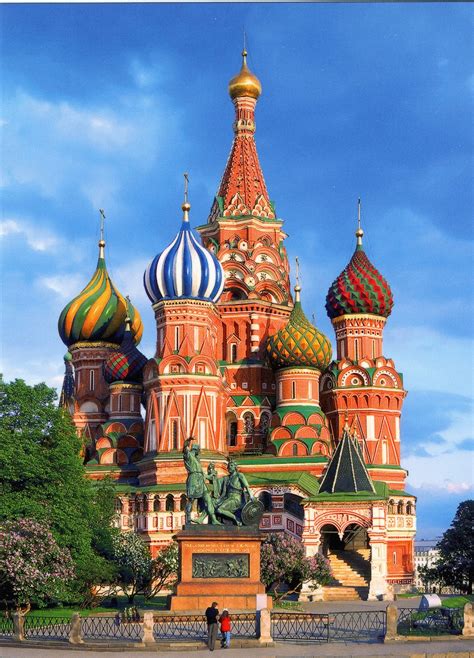 George Kelly Art Docents: St. Basil's Cathedral Drawings