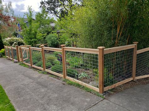 Hog Wire Fence - Inline Fence