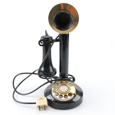 Vintage Rotary Phone | EBTH