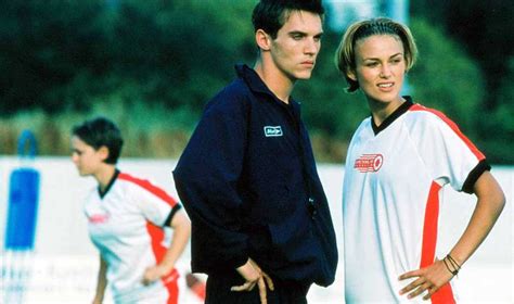 Bend It Like Beckham (2002)