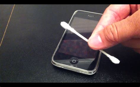 How to Fix iPhone Stuck in Headphone Mode | Leawo Tutorial Center