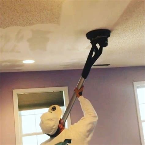 This Is The Easiest Way to Remove Popcorn Ceilings | Popcorn ceiling makeover, Removing popcorn ...