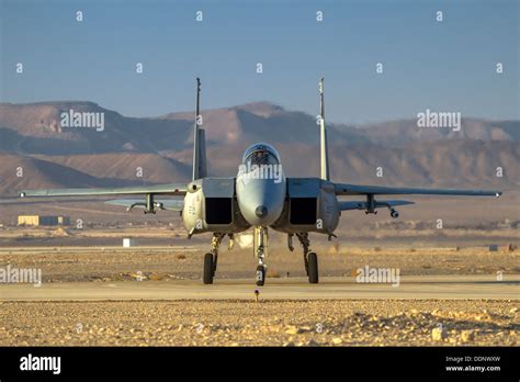 Front view of an Israeli Air force (IAF) Fighter jet F-15 (BAZ) on Stock Photo: 60102977 - Alamy