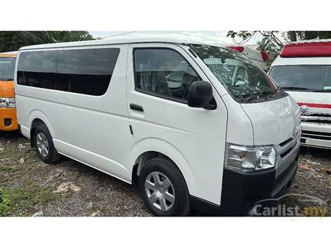 New 2023 Toyota Hiace 2.5 Window Van - Carlist.my