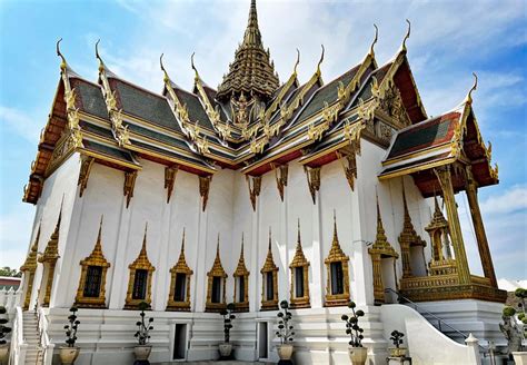 13 Highlights at Bangkok's Grand Palace: A Visitor's Guide | PlanetWare