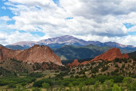 The Complete Guide to Visiting Colorado's Pikes Peak