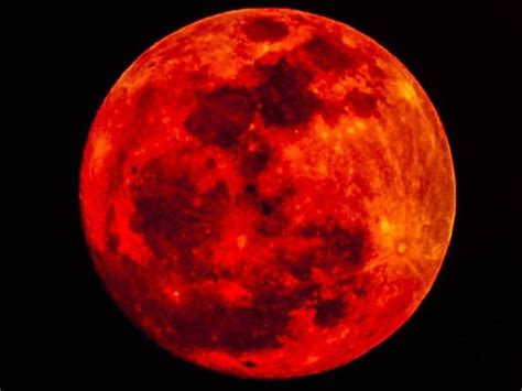 Blood Moon: End of the world on Friday as longest lunar eclipse to be witnessed - Oneindia News