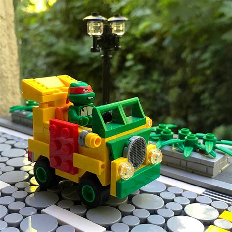 LEGO MOC Tiny Ninja Turtles' Van - The TMNT Vehicle by Plastic Blockbuster | Rebrickable - Build ...