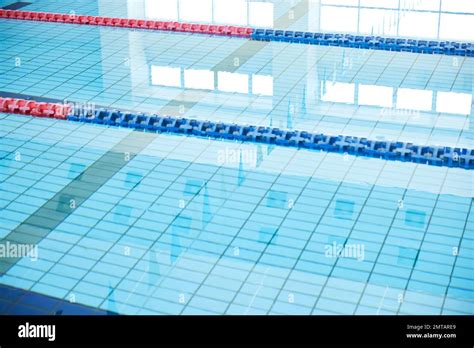 Indoor swimming pool Stock Photo - Alamy