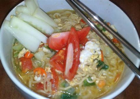 Resep Indomie Kuah Pedas oleh Dapoer Sarie - Cookpad