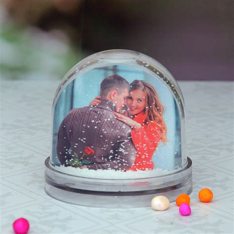 Personalized Snow Globe | Personalized Gifts