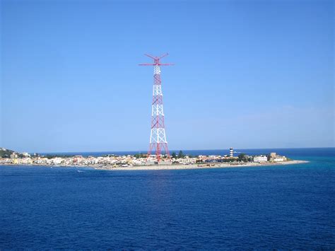 File:Pilone di Torre Faro, Messina, Italy.jpg - Wikipedia, the free encyclopedia
