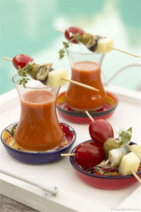 gazpacho Spaanse soep Knafe Recipe, Gazpacho Recept, Tapas Platter, Tapas Dinner, Healthy And ...