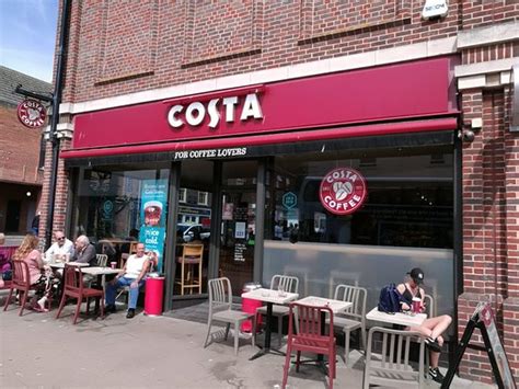 COSTA COFFEE, Great Yarmouth - Theatre Ln - Updated 2020 Restaurant Reviews, Photos & Phone ...