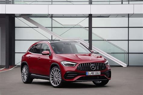 First Look: 2021 Mercedes-AMG GLA | TheDetroitBureau.com