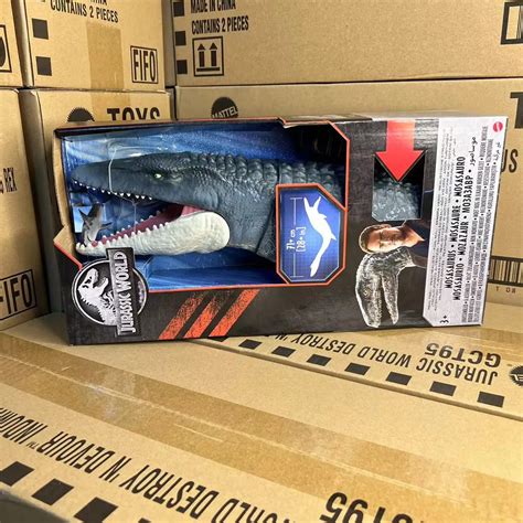 Mattel Jurassic World Dominion Mosasaurus With Movie-accurate Sea ...