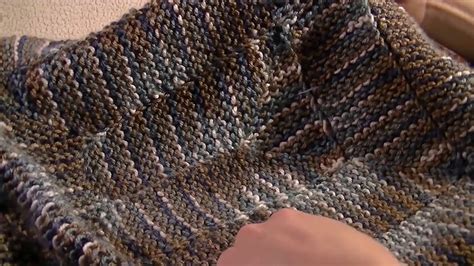 How to loom knit a 10 stitch blanket - YouTube