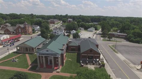 Historic Amelia Courthouse VA - YouTube